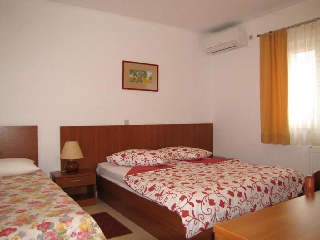 Family Friendly Apartments With A Swimming Pool Nevidjane, Pasman - 18054 Nevidane Exterior photo
